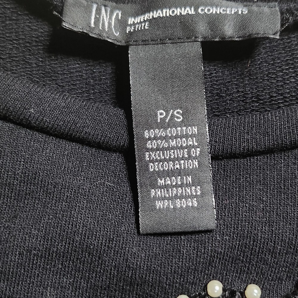 INC Women's Black w/Pearl outlined Velvet Hearts Valentine's Long-Sleeve Top SP - Picture 2 of 7
